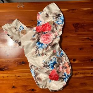 Girls Size 80 Romper